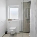 Prázdninový dům 5 Bedroom Cozy In Vaeggerlose Bøtø By